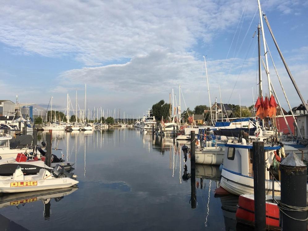 Kleines Strandhotel Niendorf  Buitenkant foto