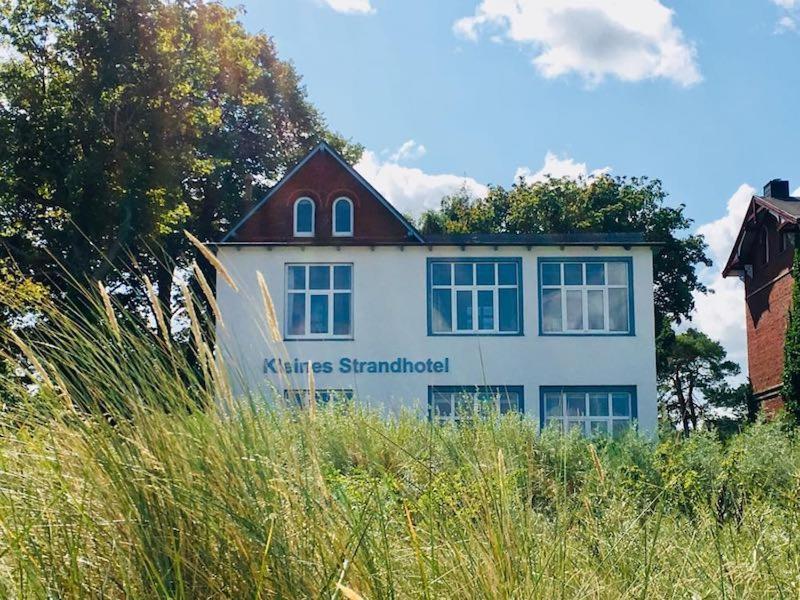 Kleines Strandhotel Niendorf  Buitenkant foto